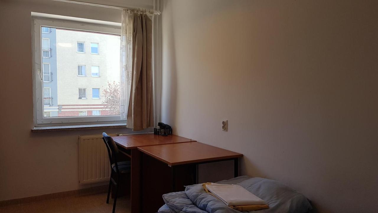 نزل Dom Studencki Nr 11 Gdansk Brzezno المظهر الخارجي الصورة